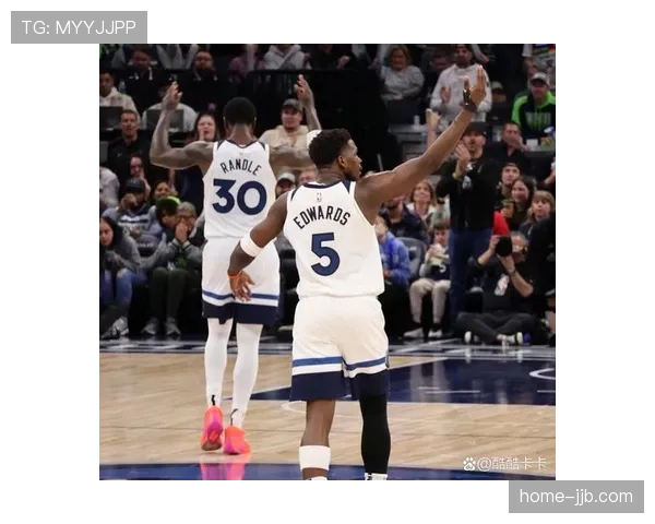 活塞团队篮球击败森林狼 七人得分上双展现轮换深度